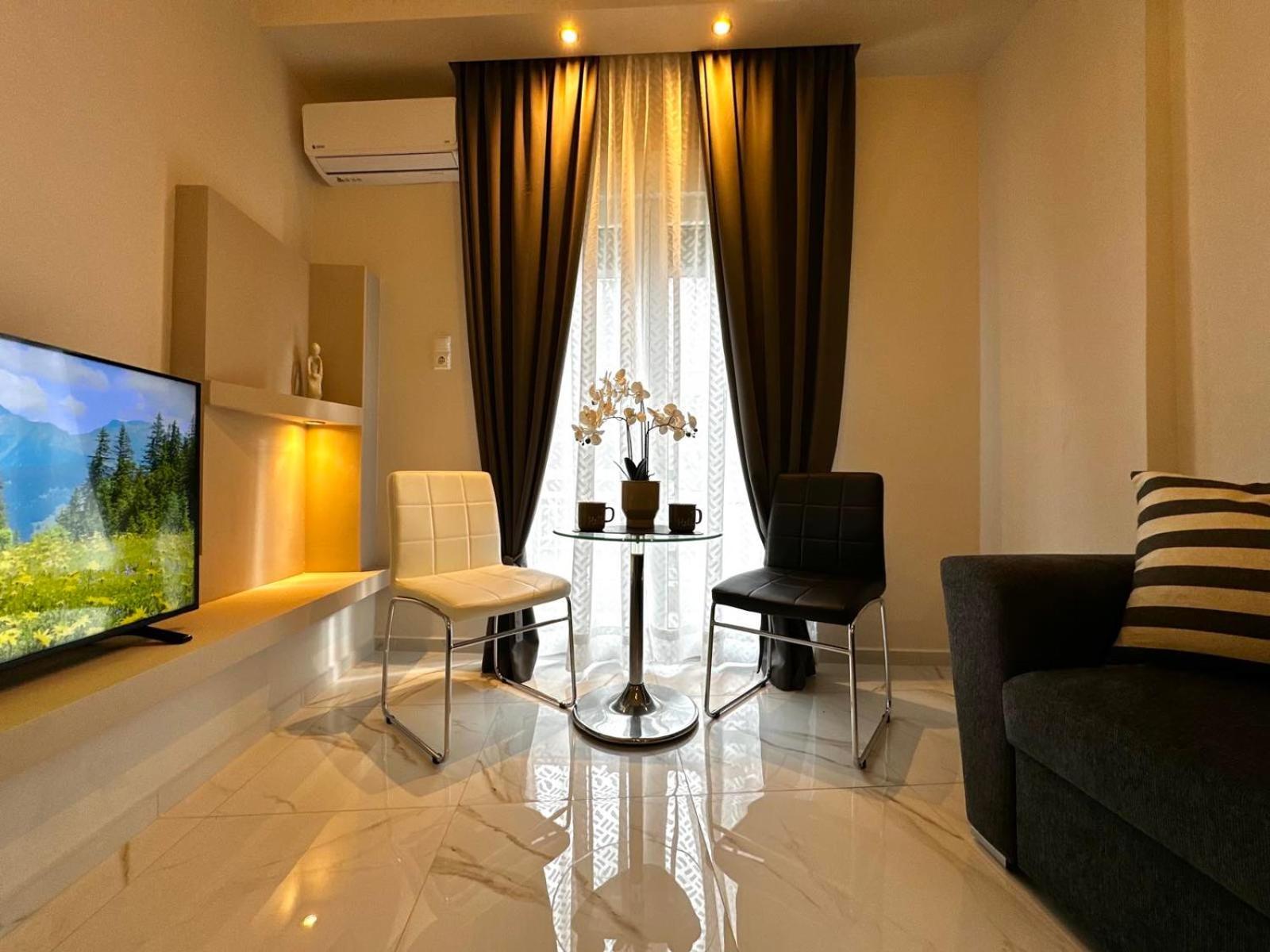 Elephant Apartment Kavala Exterior photo